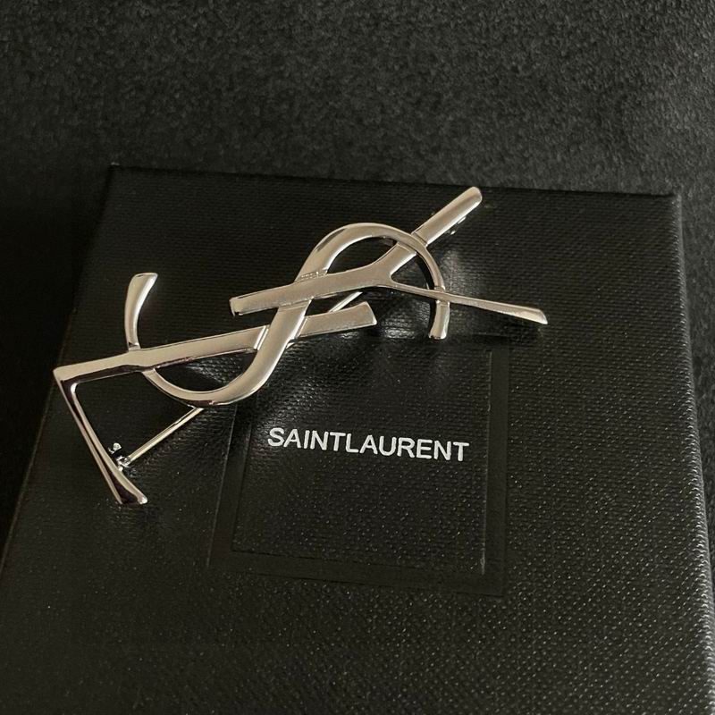 YSL Brooch 08yxq05